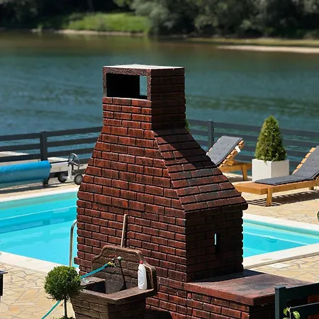 Tatil Evi Vikendica Kano *